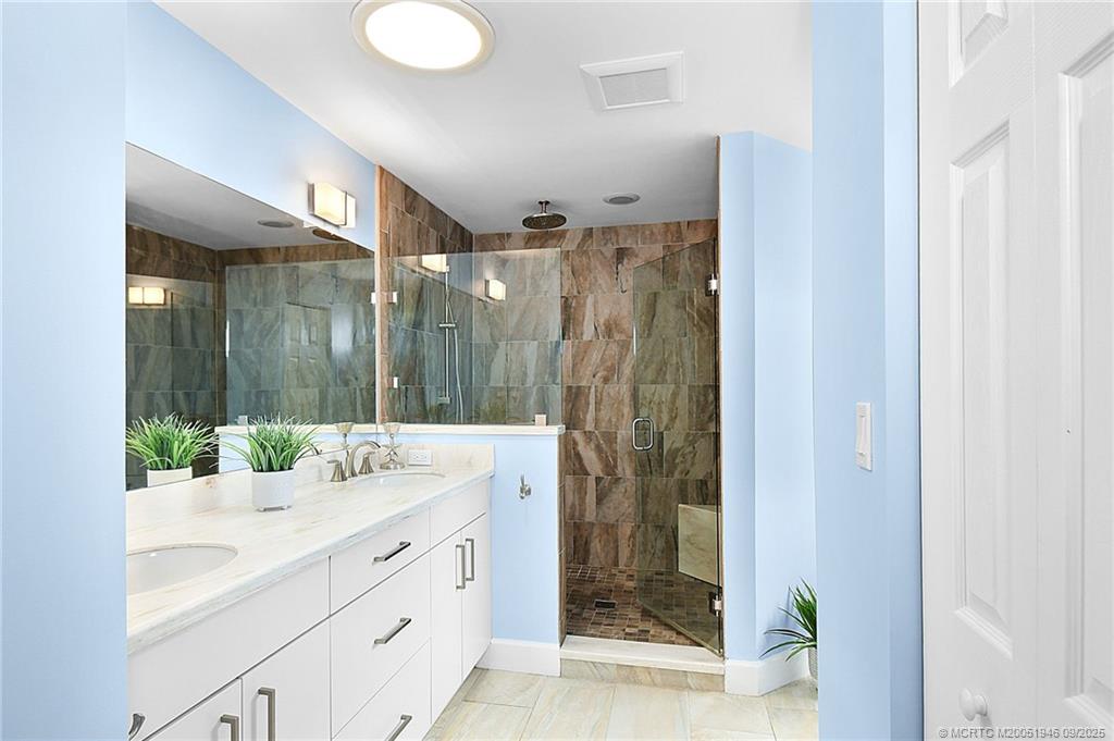 159 Southeast Sailfish Lane Stuart, FL 34996 - Photo 21 of 35