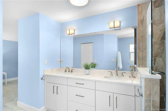 $335,000 | 159 Southeast Sailfish Lane, Stuart, FL 34996