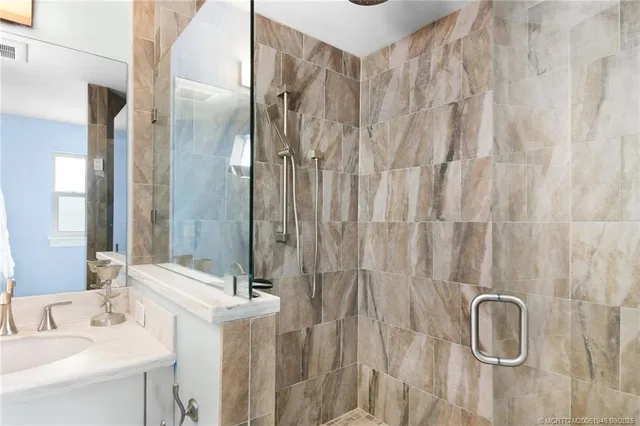 $335,000 | 159 Southeast Sailfish Lane, Stuart, FL 34996