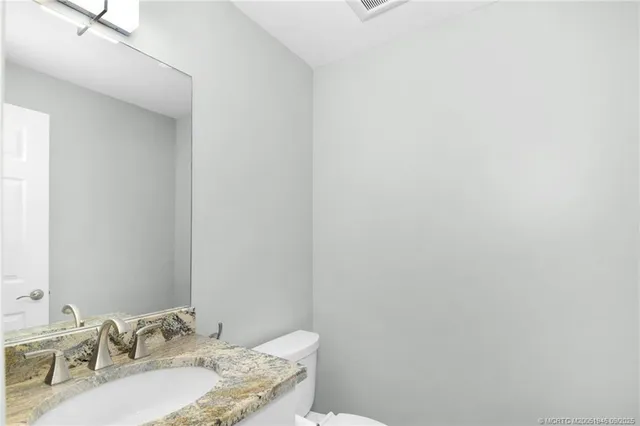 $335,000 | 159 Southeast Sailfish Lane, Stuart, FL 34996