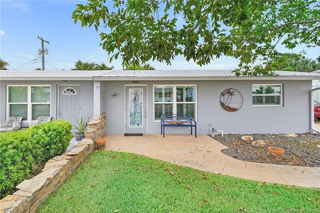 159 Southeast Sailfish Lane Stuart, FL 34996 - Photo 6 of 35