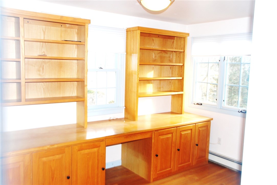 55 Wild Goose Road South Kingstown, RI 02879 - Photo 13 of 19 Gallery Image 13
