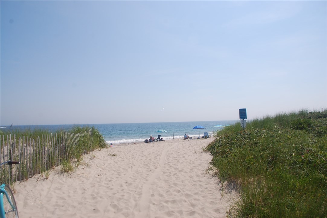 55 Wild Goose Road South Kingstown, RI 02879 - Photo 5 of 19 Gallery Image 5