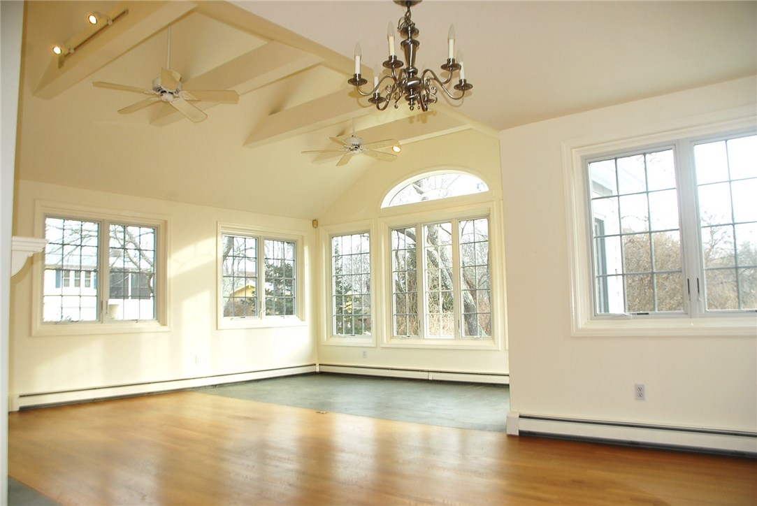 55 Wild Goose Road South Kingstown, RI 02879 - Photo 6 of 19 Gallery Image 6