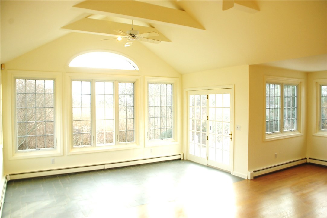 55 Wild Goose Road South Kingstown, RI 02879 - Photo 7 of 19 Gallery Image 7