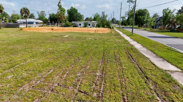 $625,000 | 1306 Florida Avenue, Lynn Haven, FL 32444