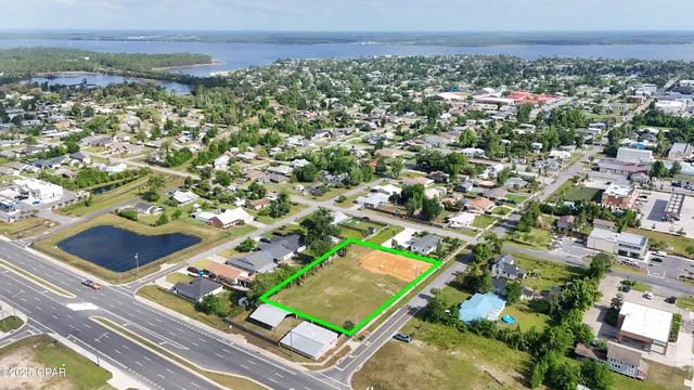 $625,000 | 1306 Florida Avenue, Lynn Haven, FL 32444