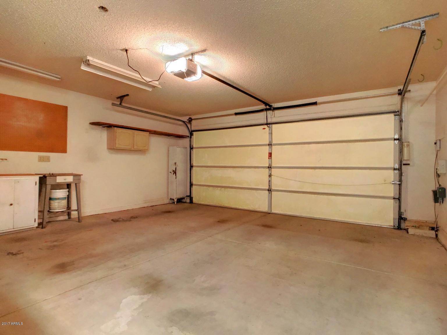 3015 East Amber Ridge Way Phoenix, AZ 85048 - Photo 19 of 34 Garage 1
