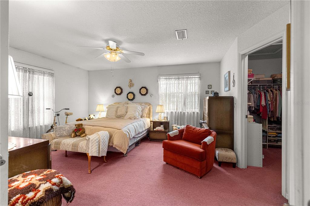 8534 Southwest 108th Pl Road Ocala, FL 34481 - Photo 16 of 41 Gallery Image 16