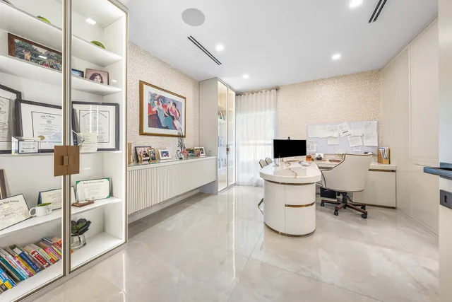 $5,990,000 | 6641 Giralda Circle, Boca Raton, FL 33433