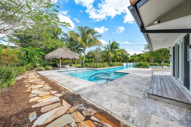 $5,990,000 | 6641 Giralda Circle, Boca Raton, FL 33433