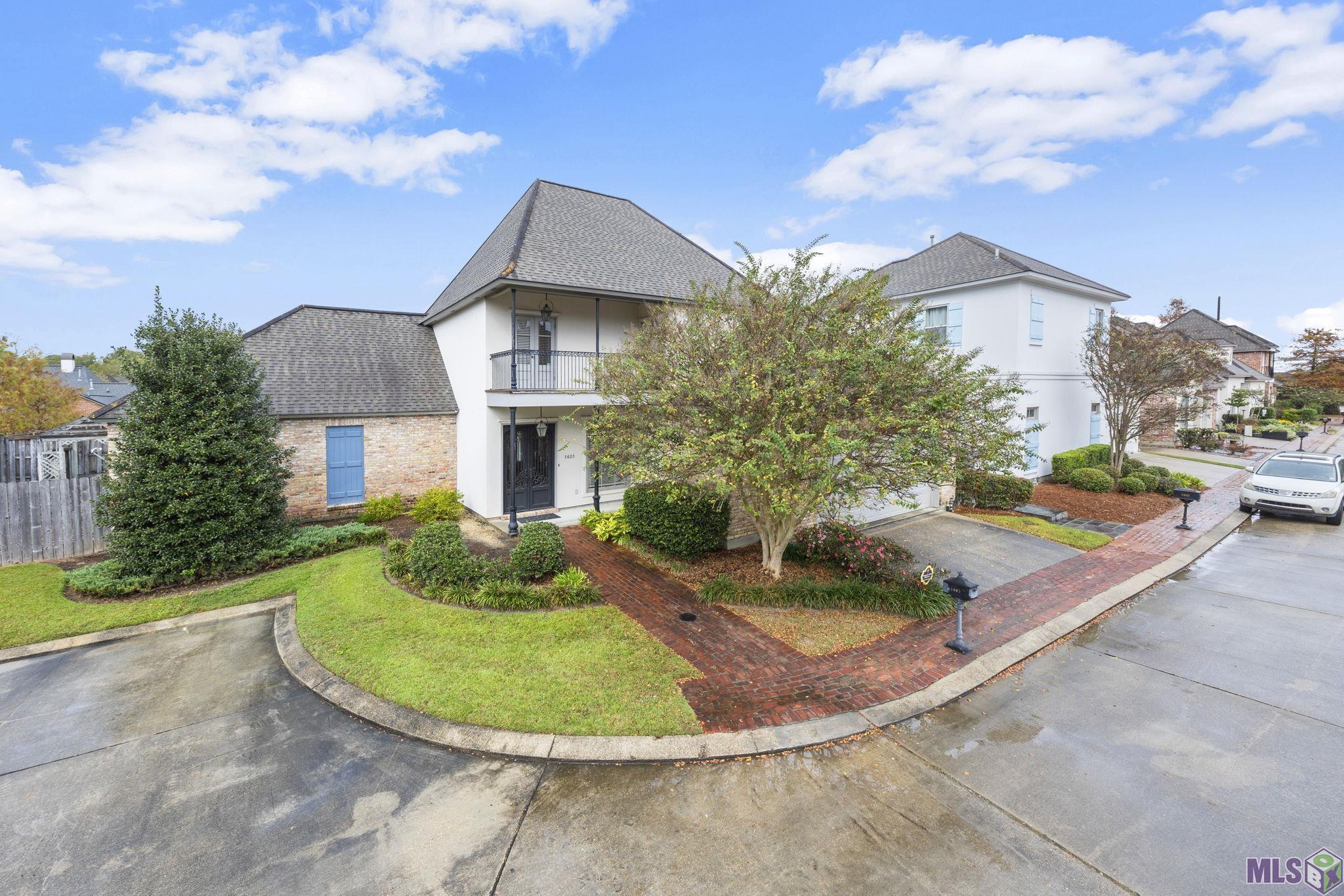 1601 Ruelle De Grace Drive Baton Rouge, LA 70810 - Photo 2 of 45