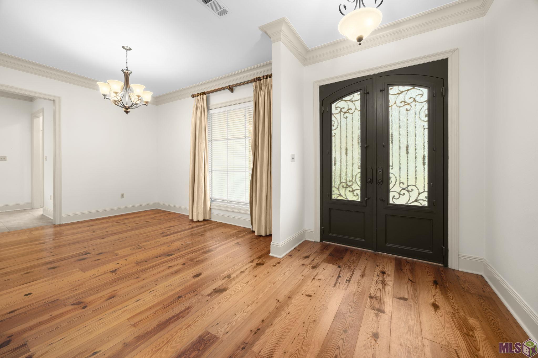 1601 Ruelle De Grace Drive Baton Rouge, LA 70810 - Photo 4 of 45