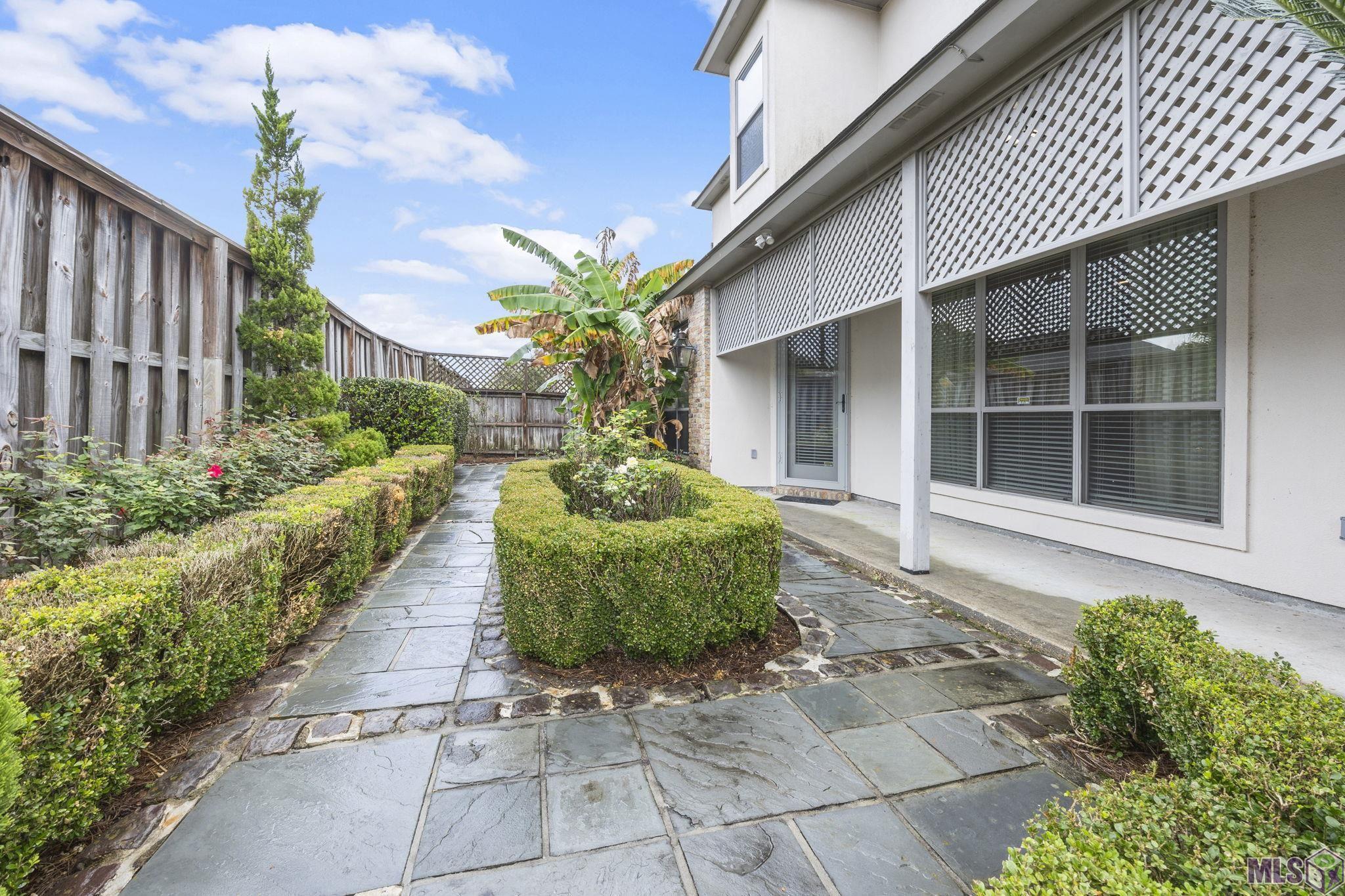 1601 Ruelle De Grace Drive Baton Rouge, LA 70810 - Photo 41 of 45