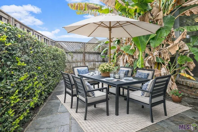 $549,000 | 1601 Ruelle De Grace Drive, Baton Rouge, LA 70810