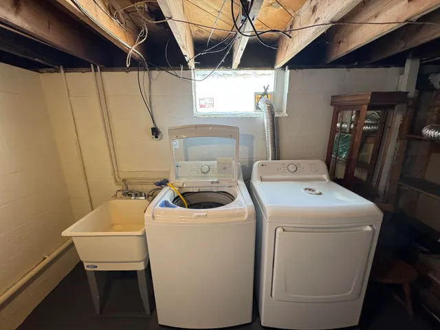 $269,900 | 7208 30th Avenue, Kenosha, WI 53142