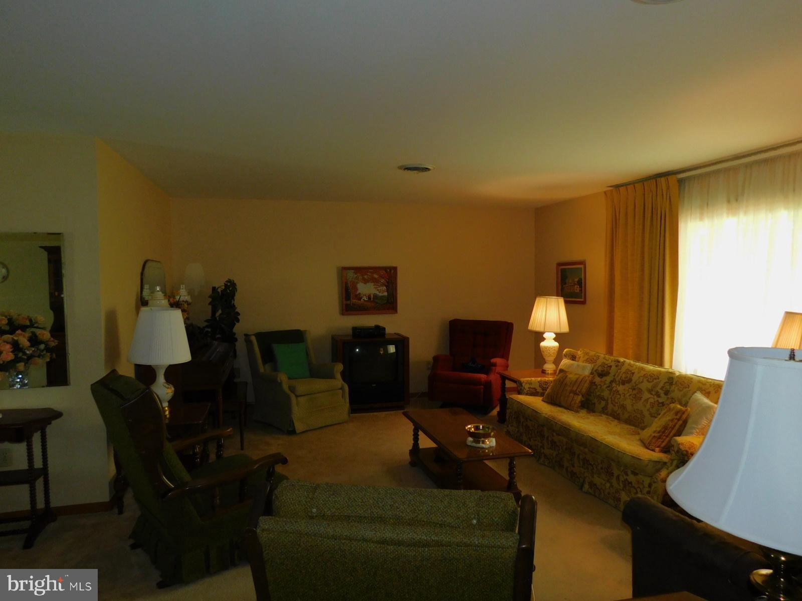 2286 Liberty Grove Road Colora, MD 21917 - Photo 20 of 56 Living Room