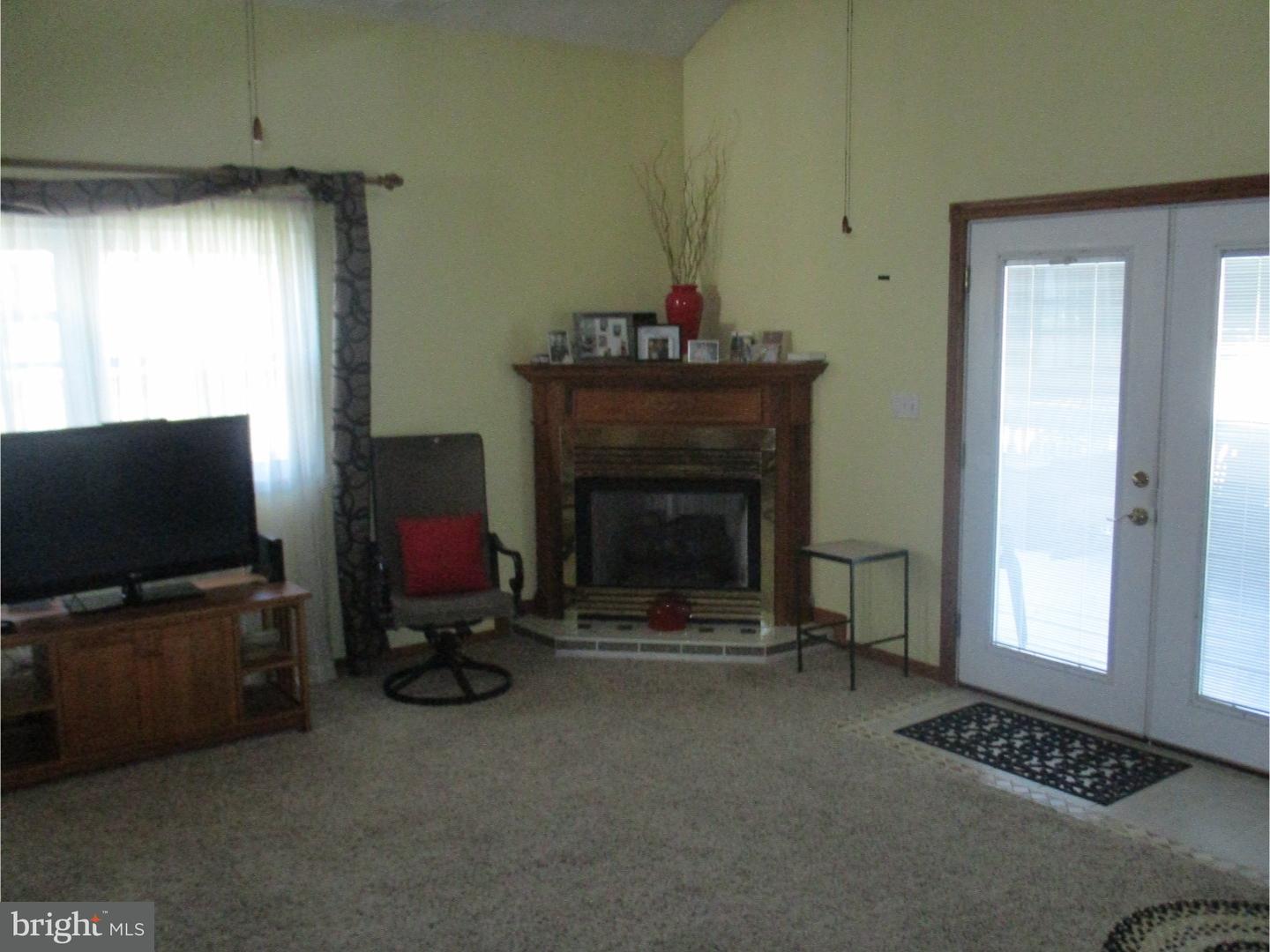11038 Knights Road Philadelphia, PA 19154 - Photo 18 of 21 Bonus Room