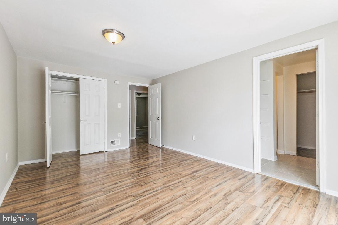 203 North Cottage Road Sterling, VA 20164 - Photo 16 of 25 Gallery Image 16
