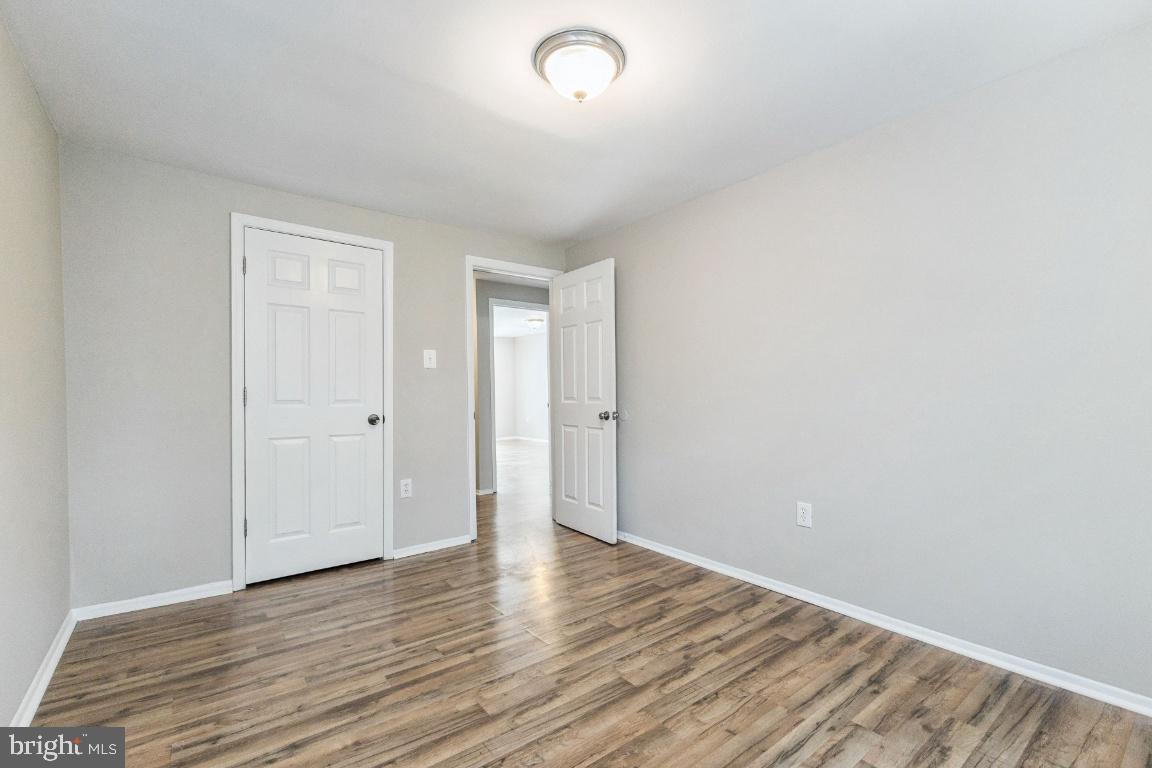 203 North Cottage Road Sterling, VA 20164 - Photo 20 of 25 Gallery Image 20