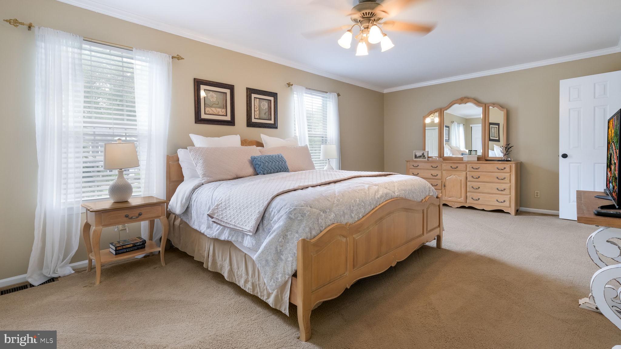 1482 Overlook Road Yardley, PA 19067 - Photo 28 of 49 Gallery Image 28