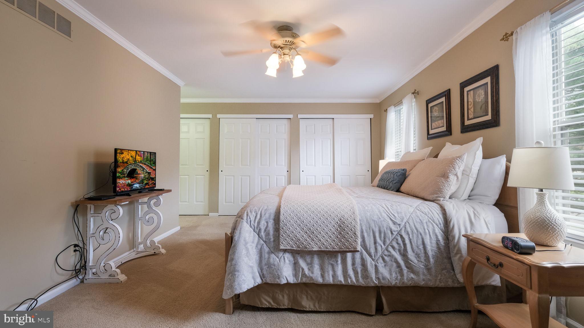 1482 Overlook Road Yardley, PA 19067 - Photo 29 of 49 Gallery Image 29