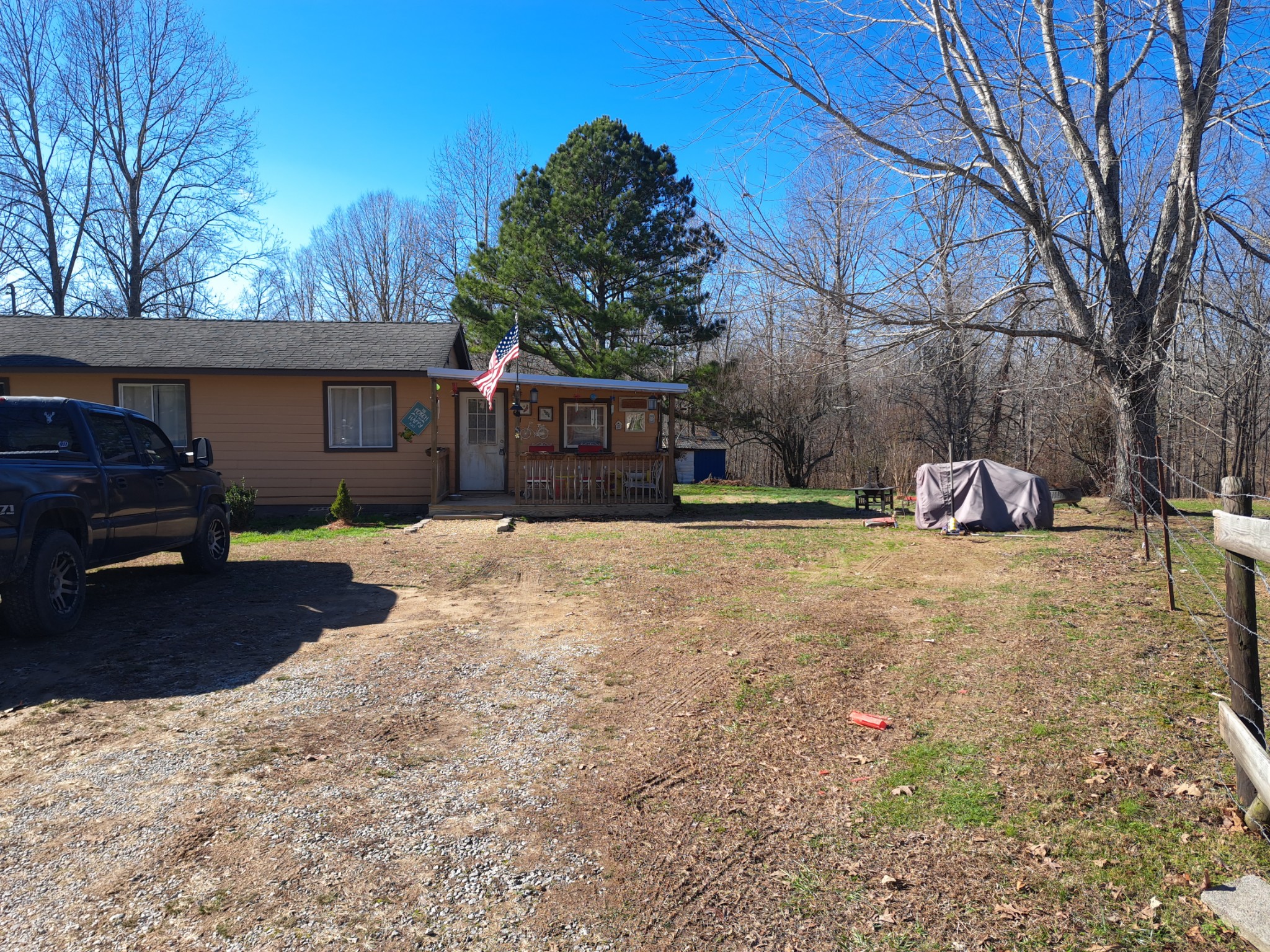 9374 Hodge Road Mount Pleasant, TN 38474 - Photo 4 of 10 Gallery Image 4