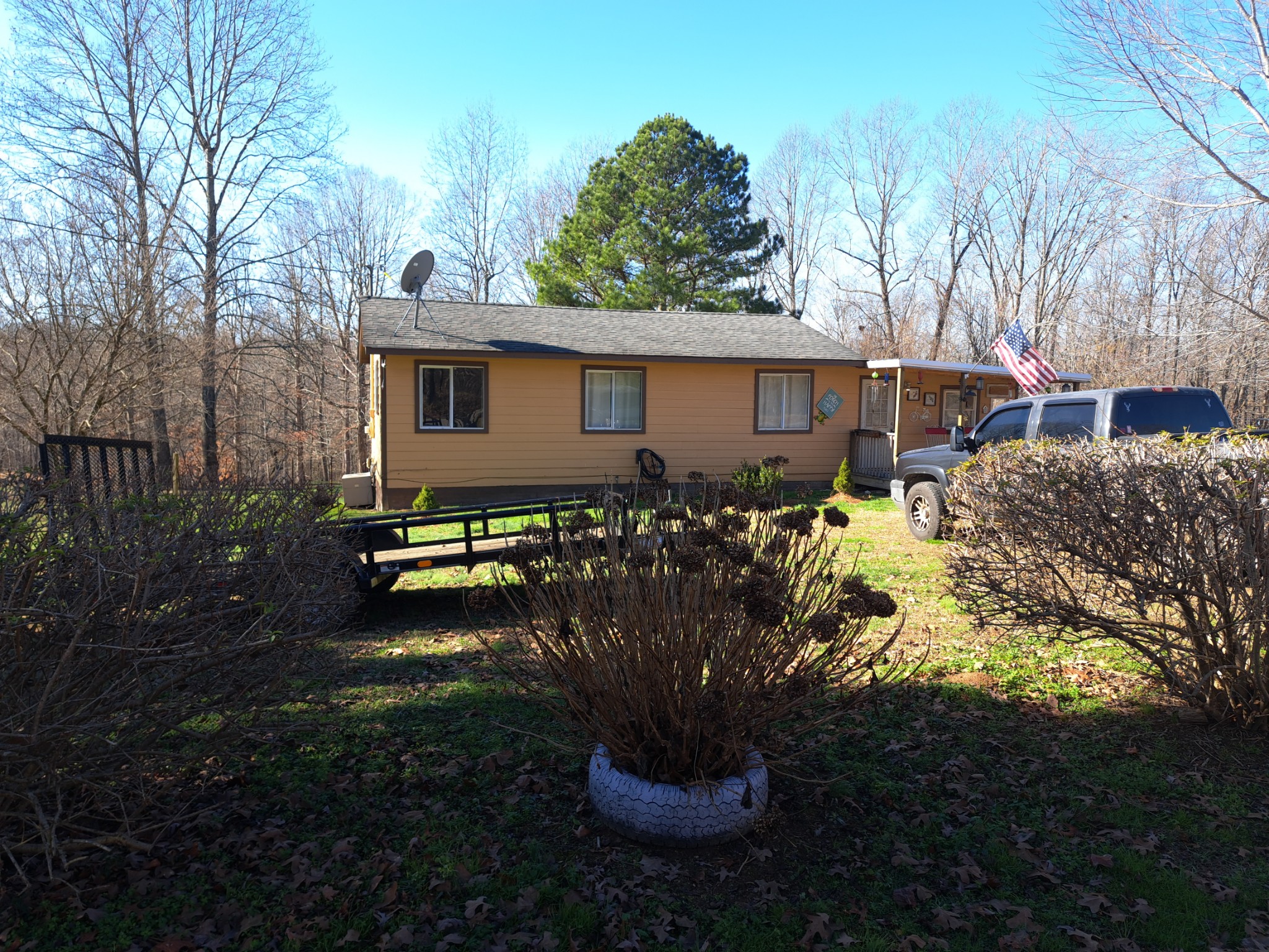 9374 Hodge Road Mount Pleasant, TN 38474 - Photo 9 of 10 Gallery Image 9