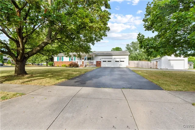 $280,000 | 100 Grove Avenue, Auburn, NY 13021