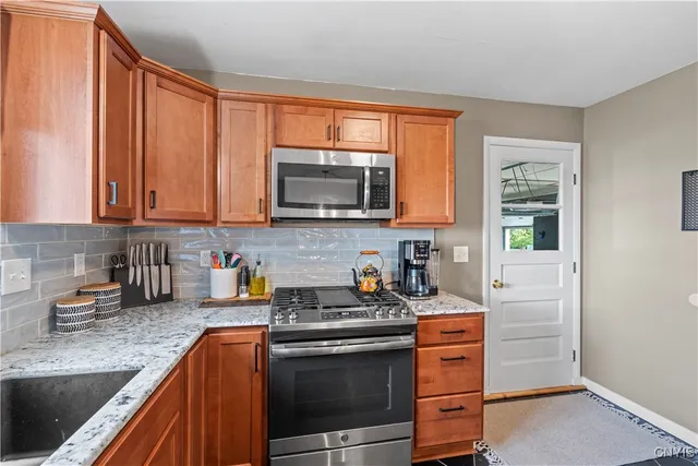 $280,000 | 100 Grove Avenue, Auburn, NY 13021