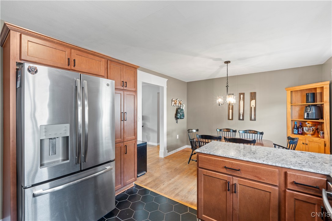 100 Grove Avenue Auburn, NY 13021 - Photo 8 of 41