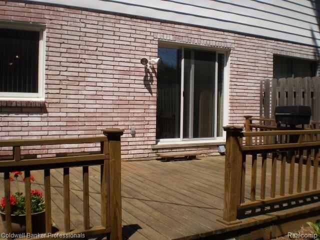 81 Manor Way, Unit 42 Rochester Hills, MI 48309 - Photo 26 of 34