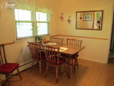 4326 North Webster Road Flushing, MI 48433 - Photo 10 of 14 20132135-9.JPG