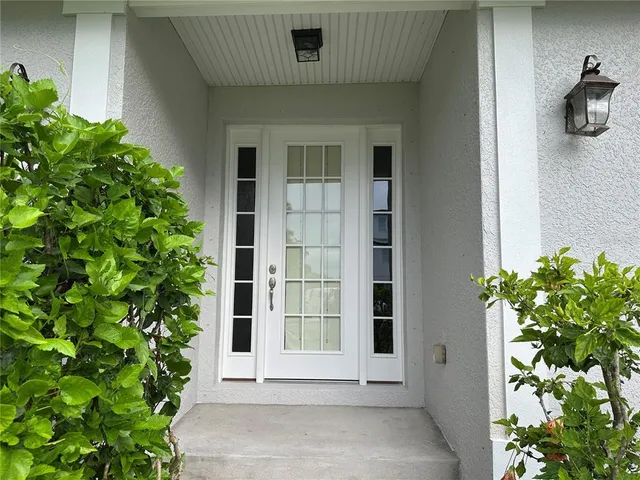 $2,900 | 117 Shore Dr Place, Oldsmar, FL 34677