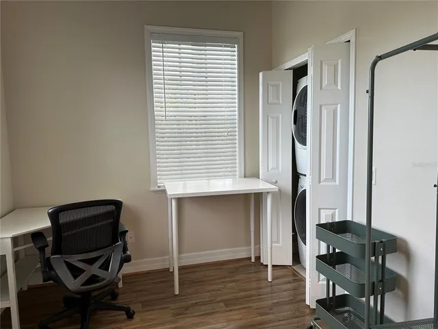 $2,900 | 117 Shore Dr Place, Oldsmar, FL 34677