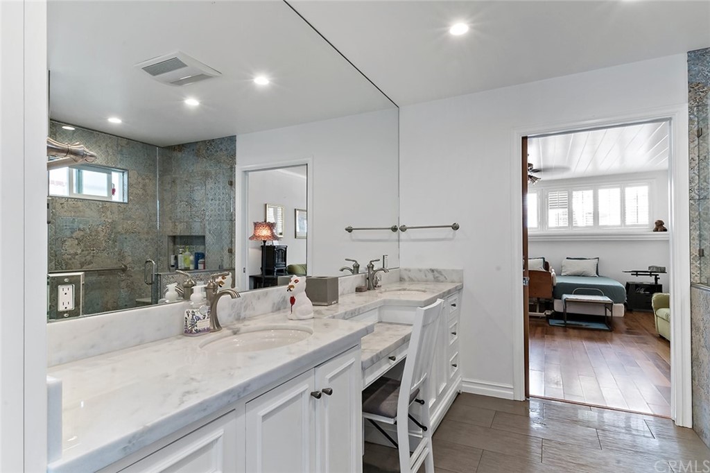 222 North Attica Drive Long Beach, CA 90803 - Photo 22 of 48 Storage Galore in The Primary Bathroom