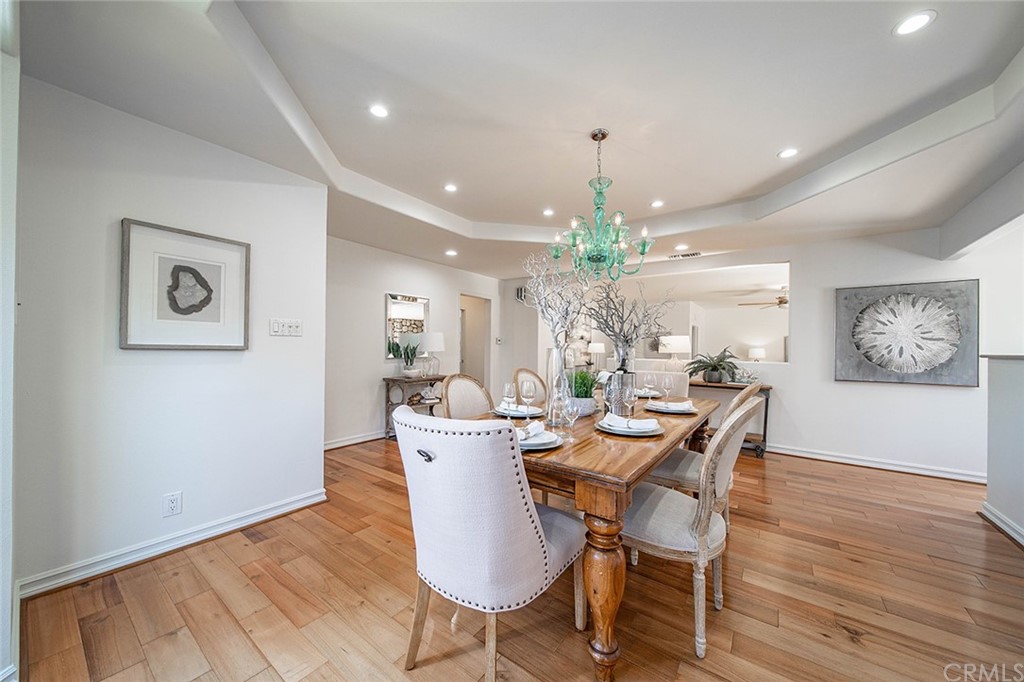 222 North Attica Drive Long Beach, CA 90803 - Photo 9 of 48