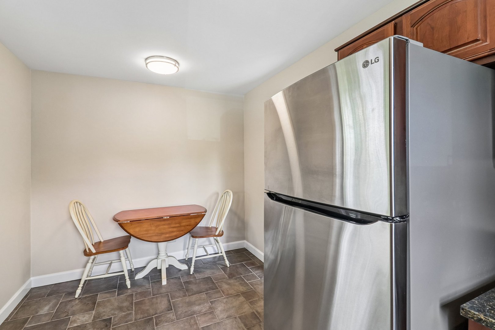 1336 McDowell Road, Unit 104 Naperville, IL 60563 - Photo 6 of 24