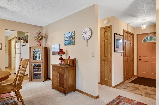 $259,900 | 2956 South Marion Road, La Crosse, WI 54601