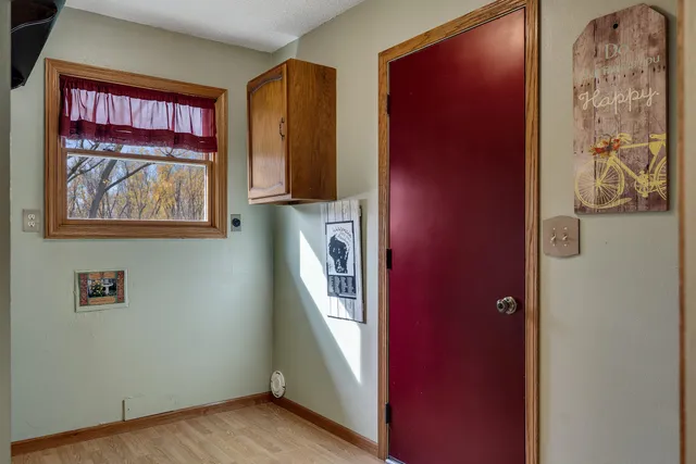 $259,900 | 2956 South Marion Road, La Crosse, WI 54601