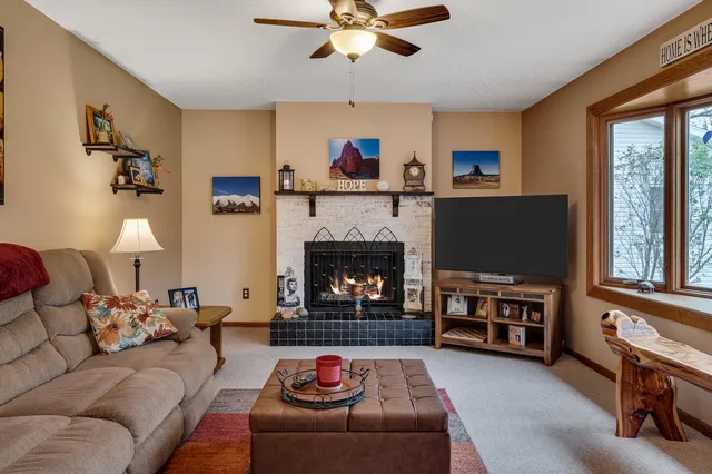 $259,900 | 2956 South Marion Road, La Crosse, WI 54601