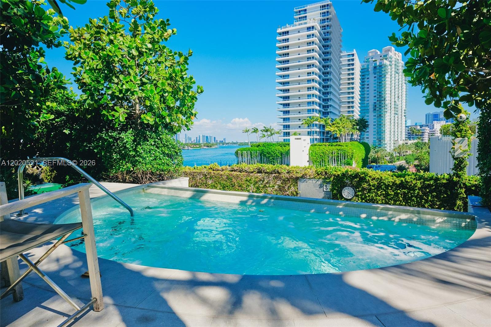 450 Alton Road, Unit 2810 Miami Beach, FL 33139 - Photo 28 of 29 Photo 28