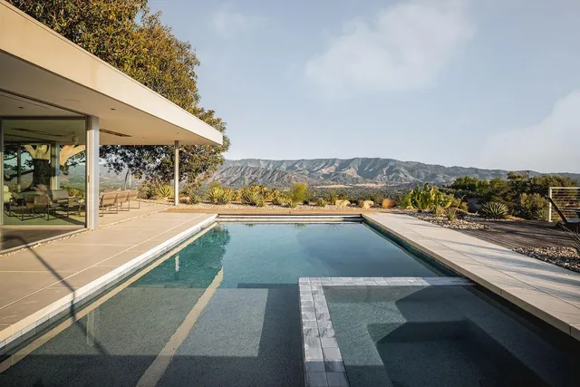 a view of balcony with an ocean view