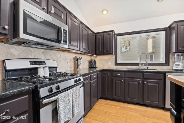 $499,000 | 598 Ellis Cove, Belhaven, NC 27810