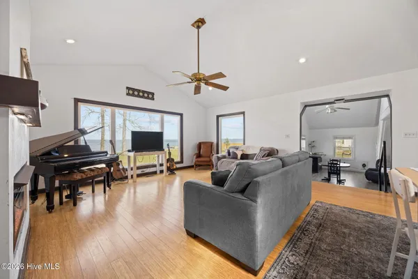 $489,000 | 598 Ellis Cove, Belhaven, NC 27810