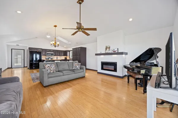 $489,000 | 598 Ellis Cove, Belhaven, NC 27810