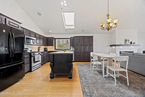 $499,000 | 598 Ellis Cove, Belhaven, NC 27810