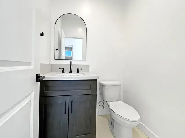 $3,400 | 33059 Rancho Vista Drive, Cathedral City, CA 92234