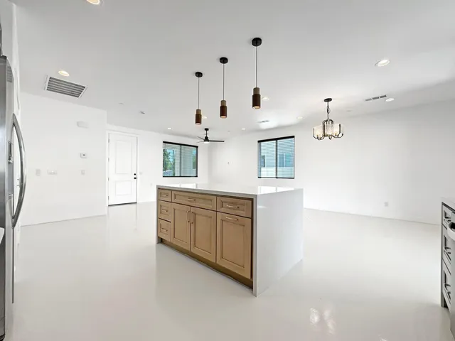 $3,400 | 33059 Rancho Vista Drive, Cathedral City, CA 92234