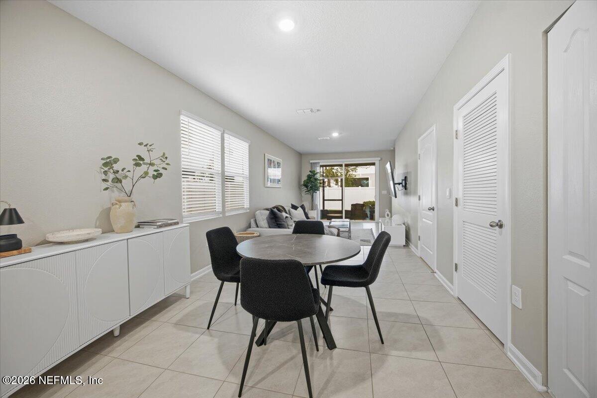35 Hidden Mdws Road St. Augustine, FL 32095 - Photo 8 of 21 08-Dining